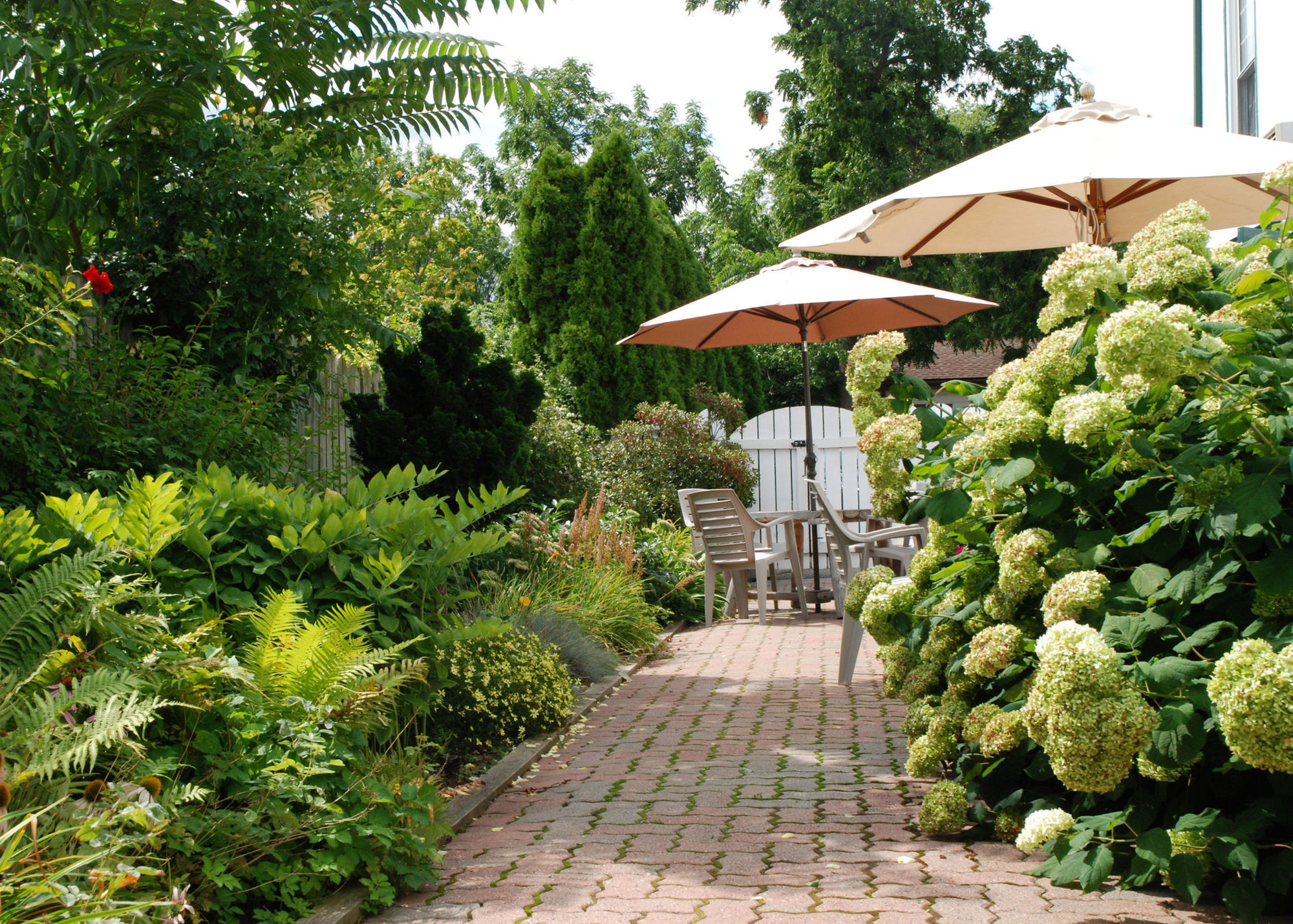 Moffat Inn Niagara-on-the-Lake Екстер'єр фото